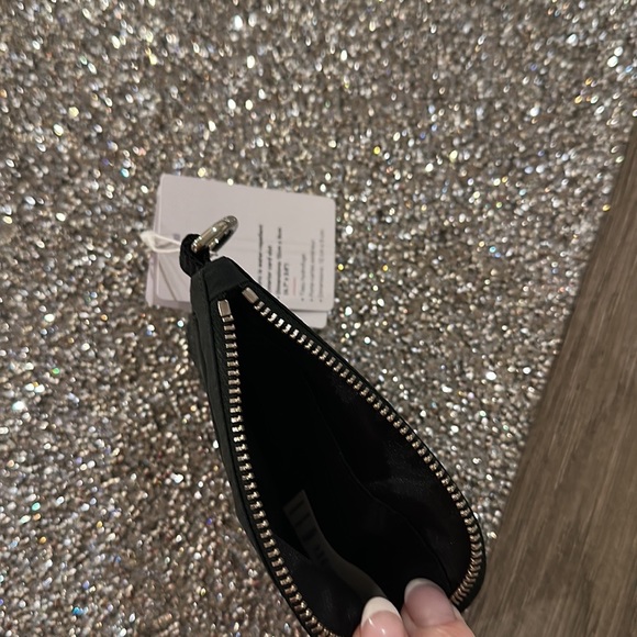 Lululemon Test of Time Card Holder NWT RAINFOREST BLACK/GREEN Unisex - Picture 5 of 6